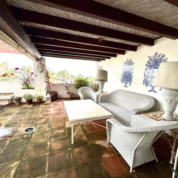 Amazing-penthouse-with-sea-views-for-sale-in-alcazaba-beach-estepona (19)