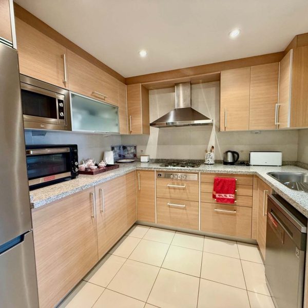 Amazing-penthouse-with-sea-views-for-sale-in-alcazaba-beach-estepona (22)