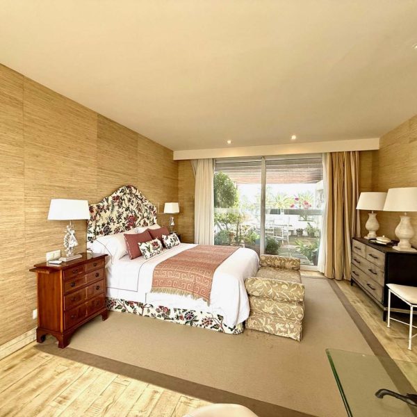 Amazing-penthouse-with-sea-views-for-sale-in-alcazaba-beach-estepona (33)